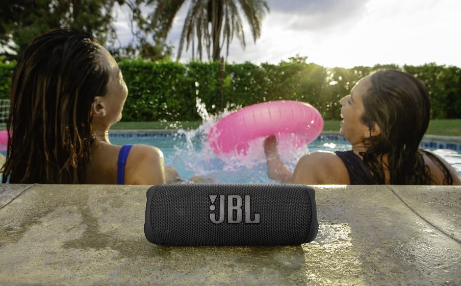 JBL Flip 6 Portable Bluetooth Waterproof Speaker