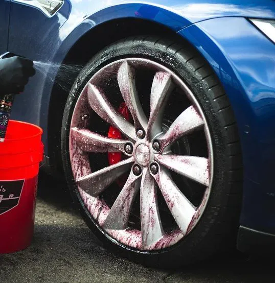 Wheel & Rim Cleaner Spray For Car Wash Detailing