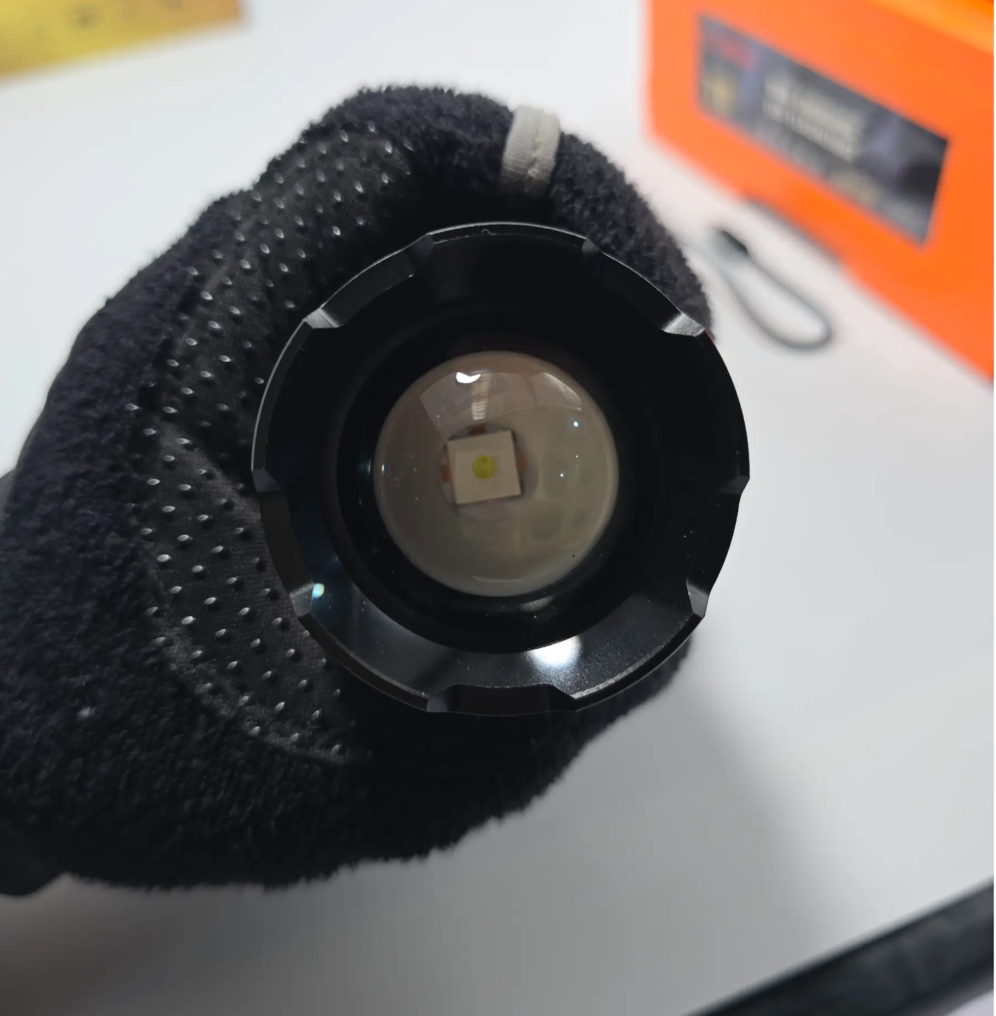 Powerful flashlight USB telescopic zoom 150W Can Charge a Phone